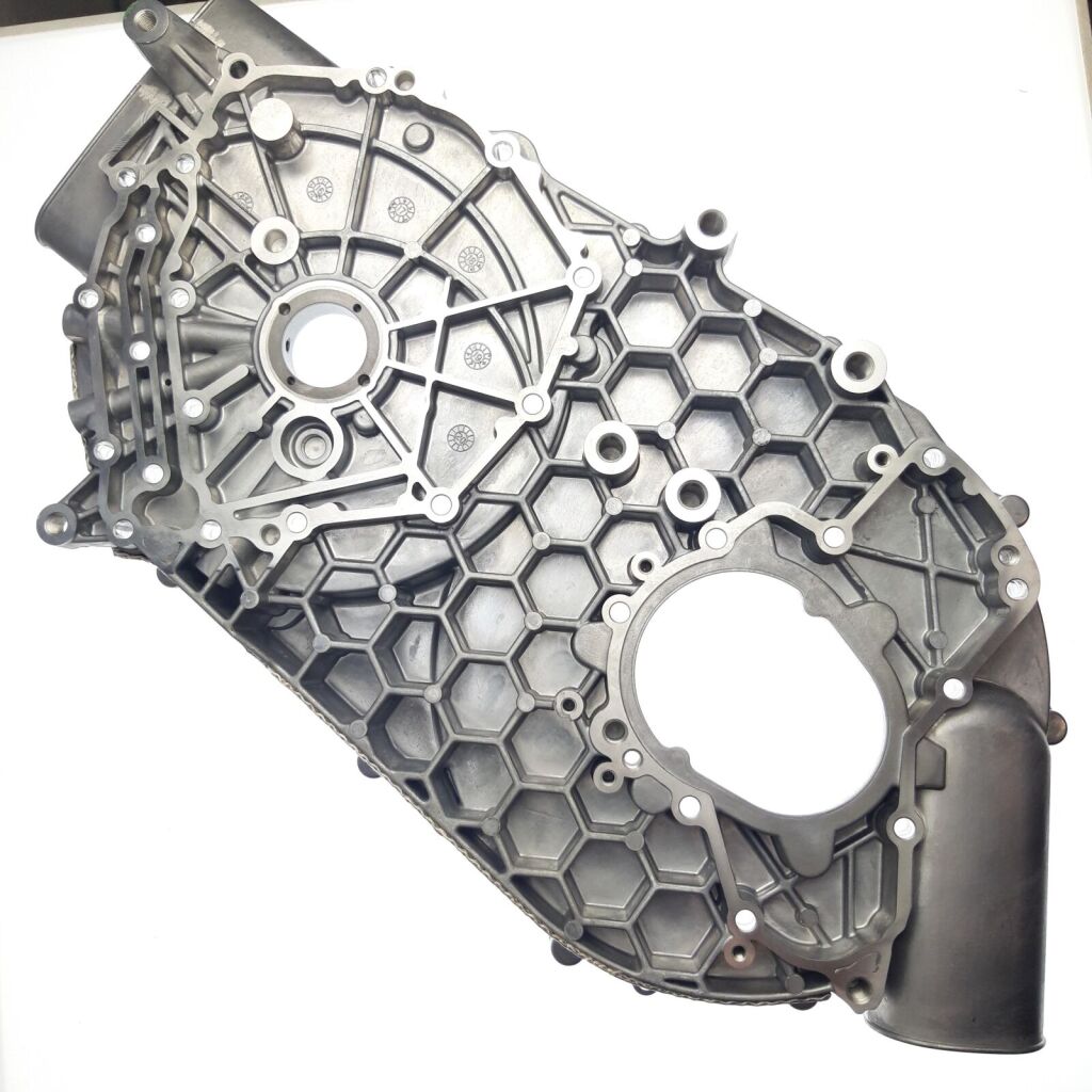 CRANKCASE COVER, LH(INCLUDING HEAT INSULATION/ BOLT/ WASHER) 101017→