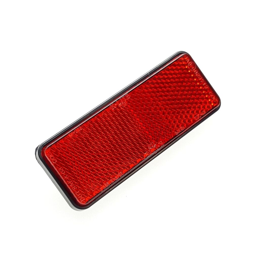 SQUARE REFLECTOR