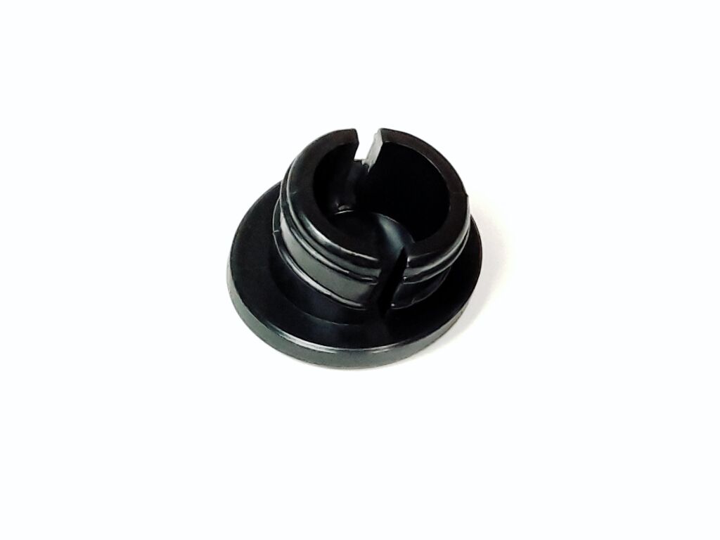REAR HANDGUARD PLUG 1