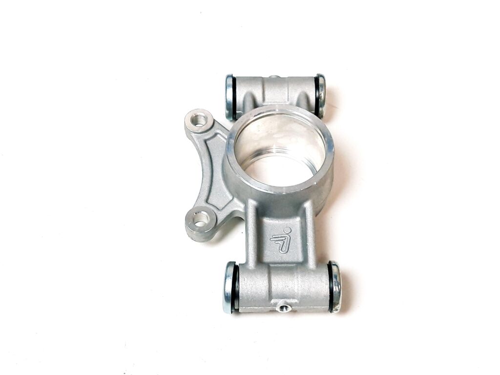 REAR RIGHT AXLE SUPPORT ASSEMBLY