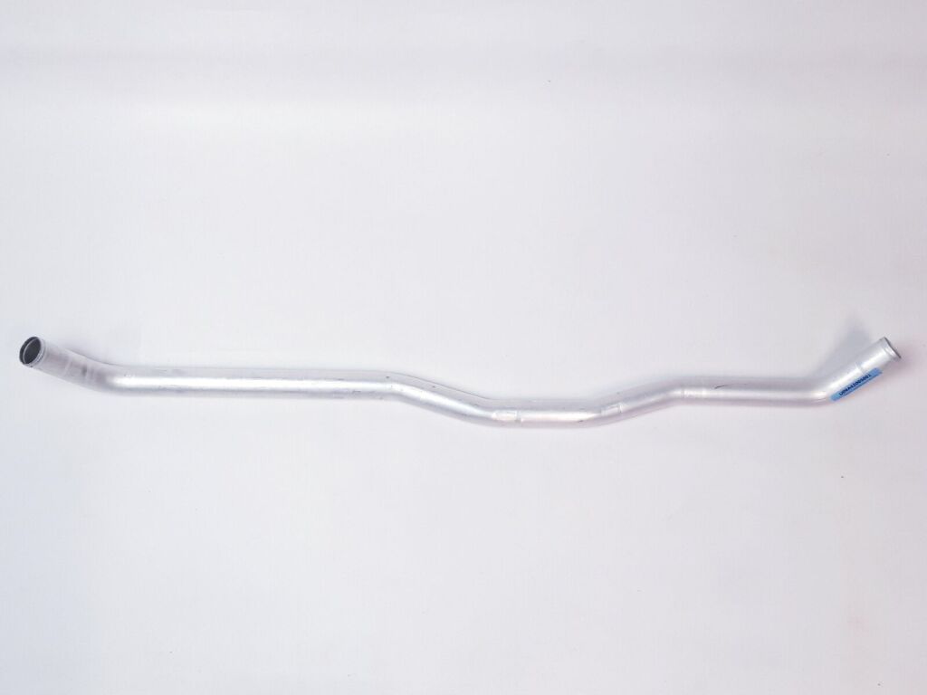 U09 ENGINE WATER INLET AL PIPE