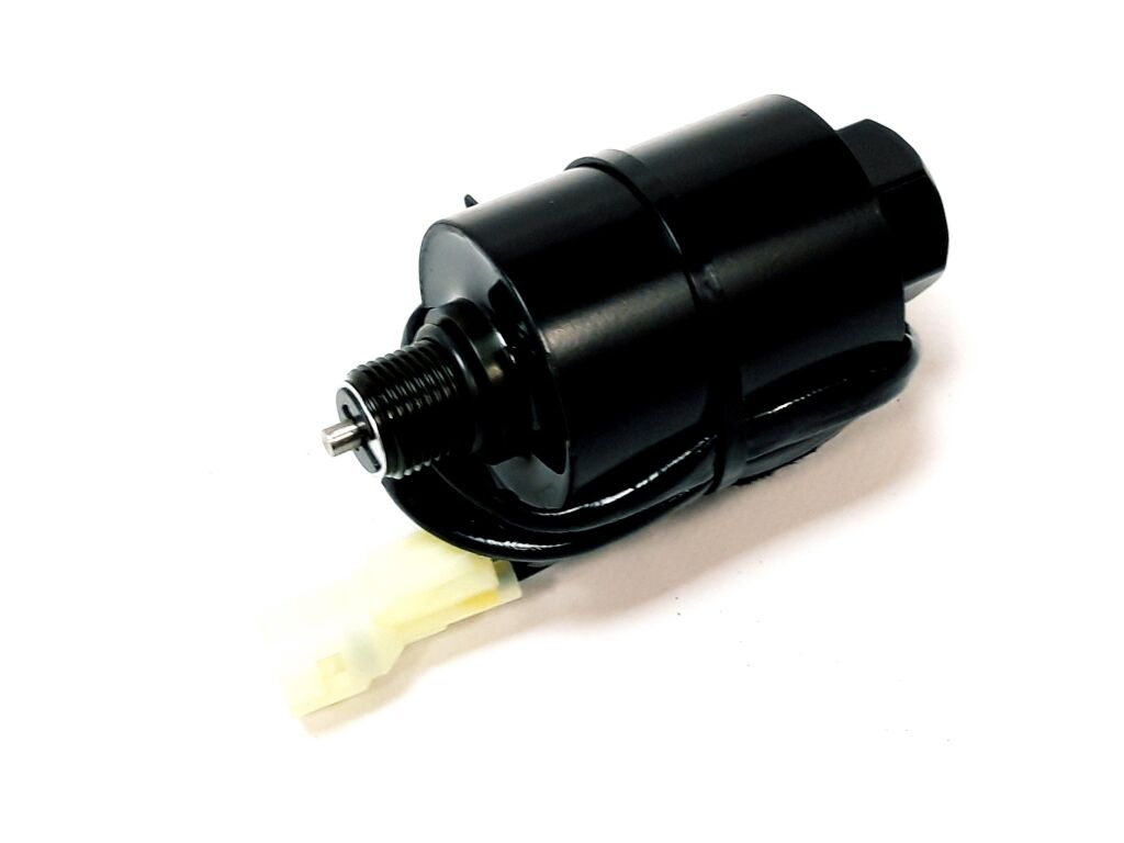 Solenoid valve assembly