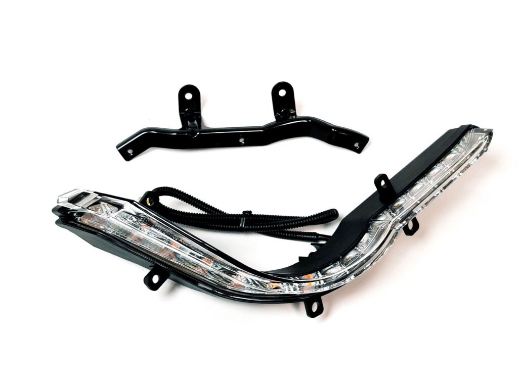 DRL/SIGNAL LIGHTS COMP.(RH.)