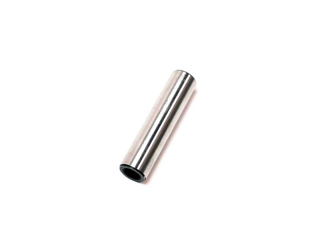 RL WHEEL BEARING TUBE