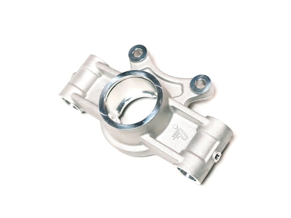 RL WHEEL AXLE SUPPORT