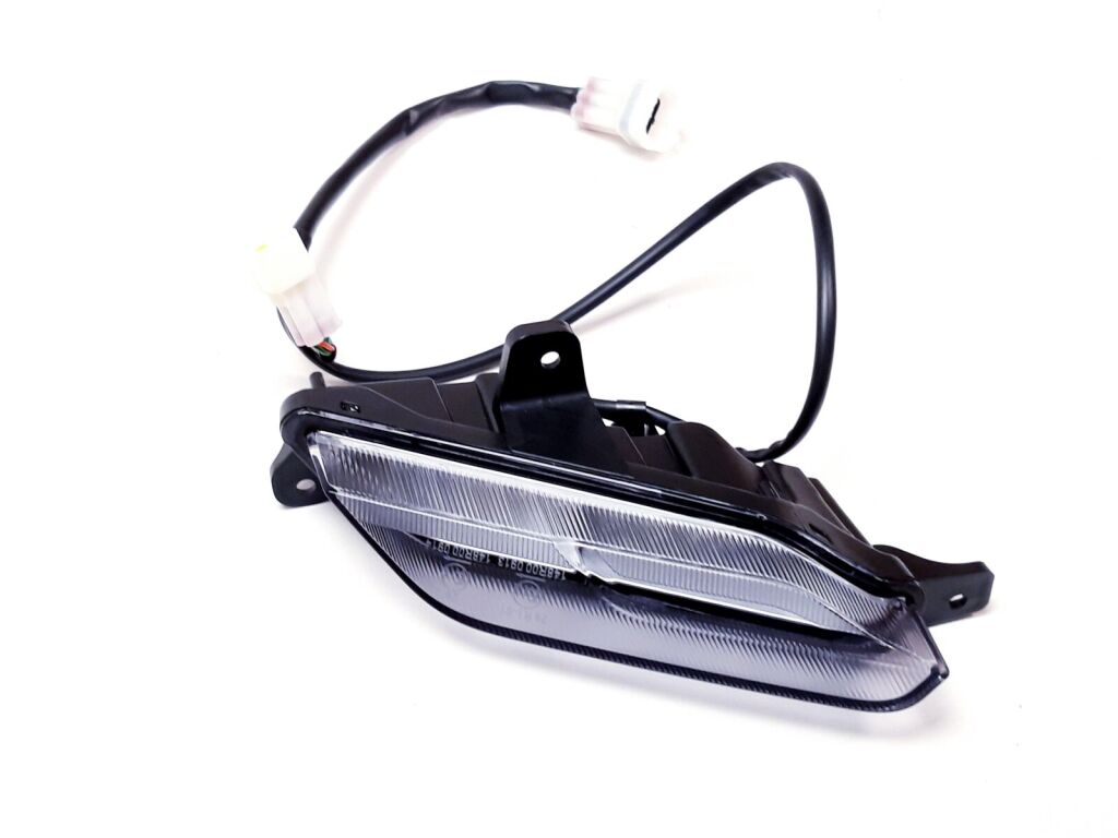 RR TAIL LAMP
