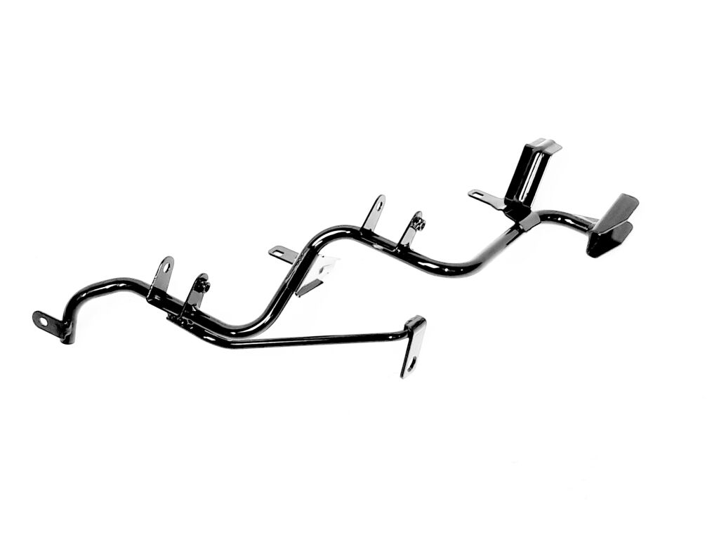 BRACKET FRONT LH., FRONT BODY COVER