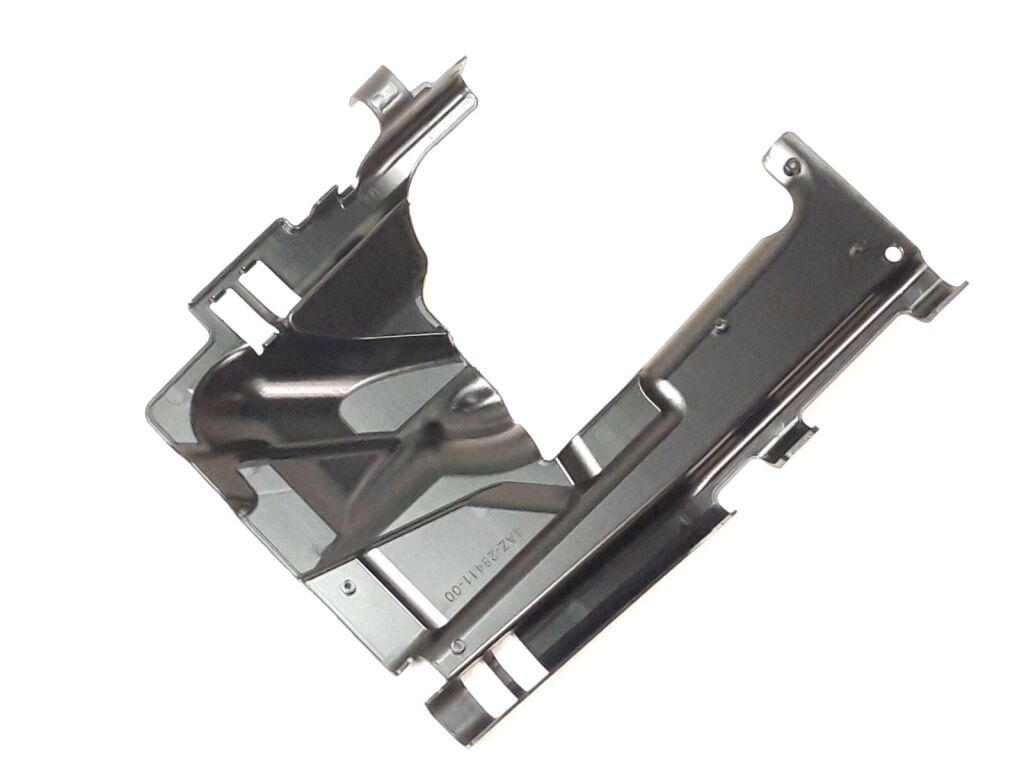 FUEL TANK BOTTOM GUARD PLATE