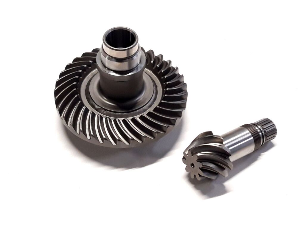 MASTER SLAVE BEVEL GEAR COMBINATION (450 NO DIFFERENCE)