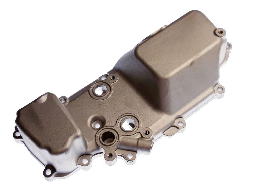 LOWER CRANKCASE COVER ASSEMBLY