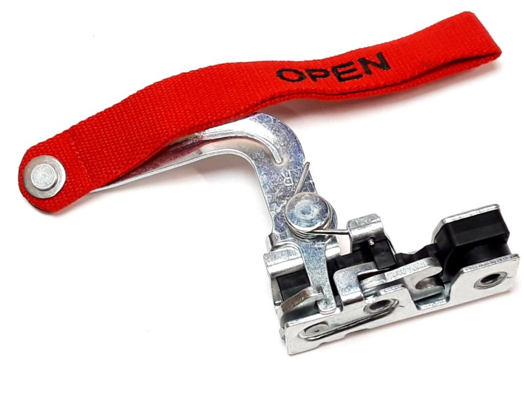 RIGHT DOOR LOCK